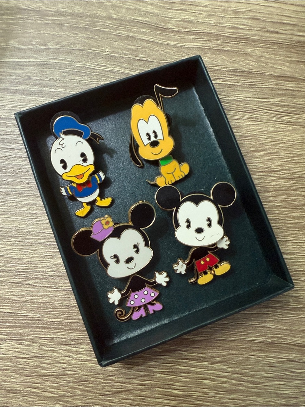 Disney Authentic Official Pin Set - 2008/2009